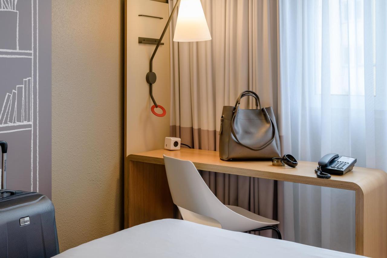 Ibis Nuernberg City Am Plaerrer Bagian luar foto