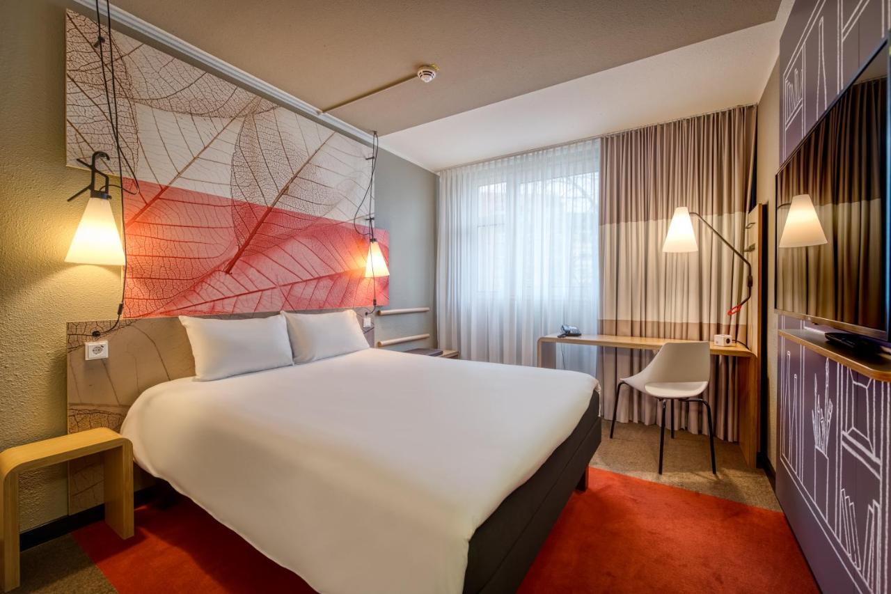 Ibis Nuernberg City Am Plaerrer Bagian luar foto