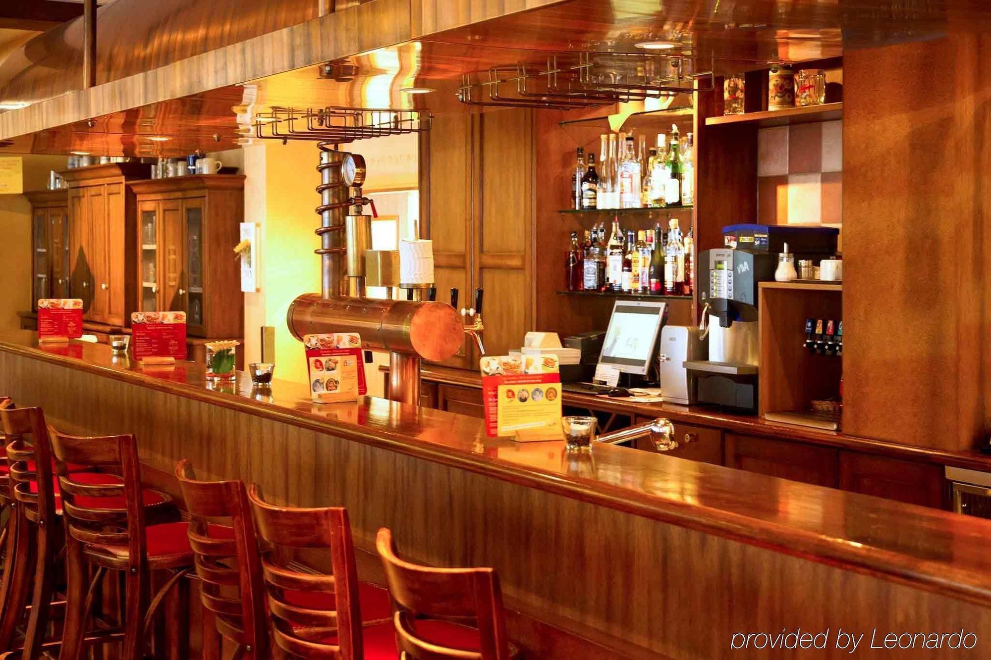 Ibis Nuernberg City Am Plaerrer Bagian luar foto